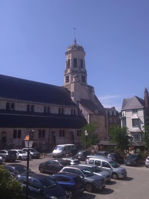 Apartment Cote Lavoir A Honfleur, Parking Prive, Ascenseur