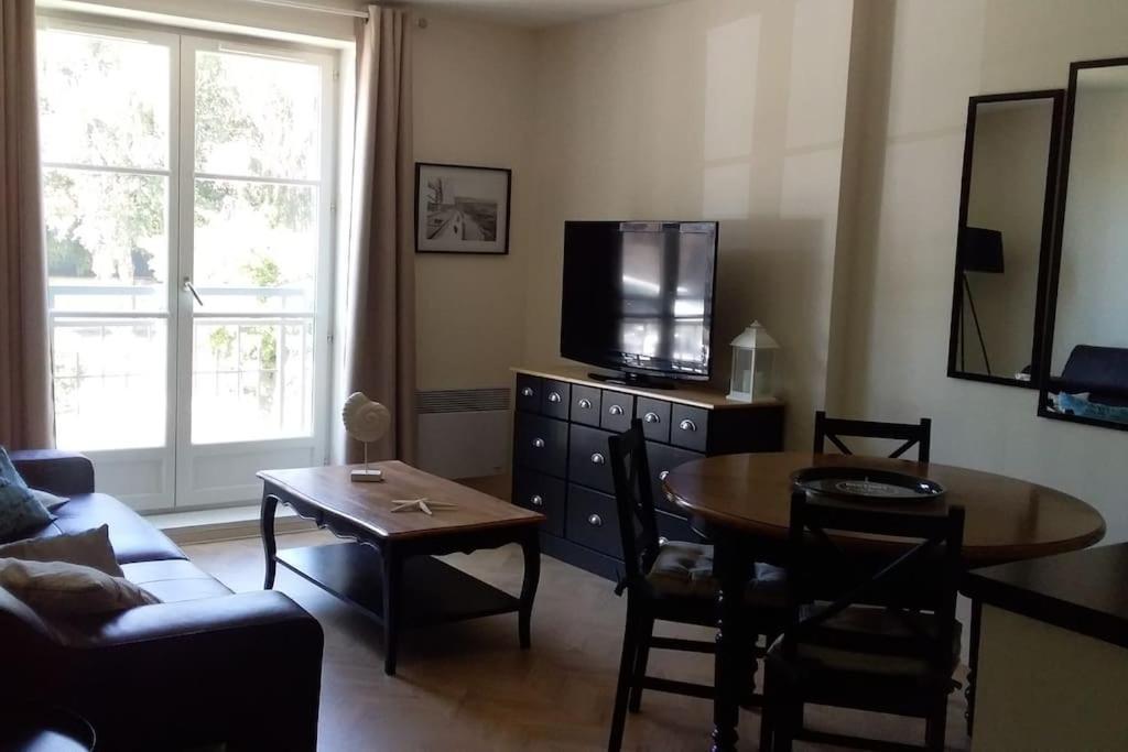 Cote Lavoir A Honfleur, Parking Prive, Ascenseur *